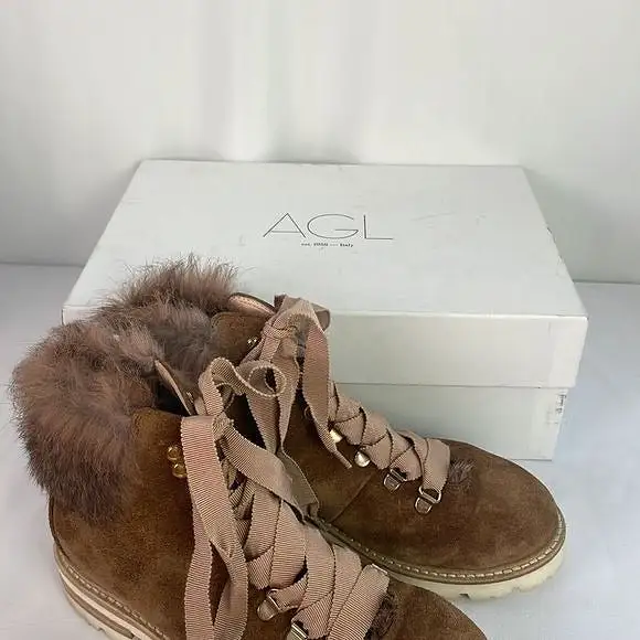 AGLTanSuede Fur Lined Boots