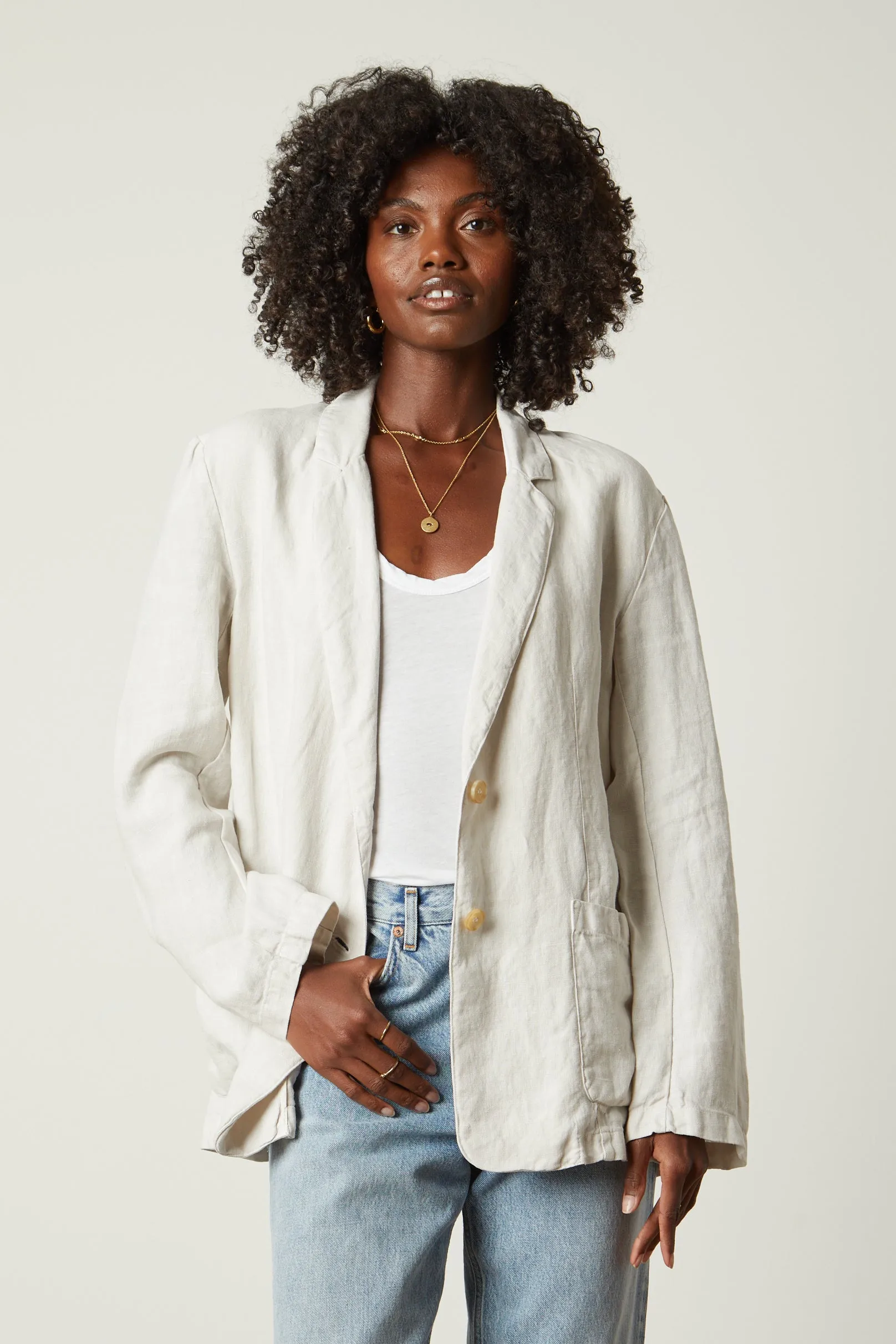 CASSIE HEAVY LINEN BLAZER IN BISQUE