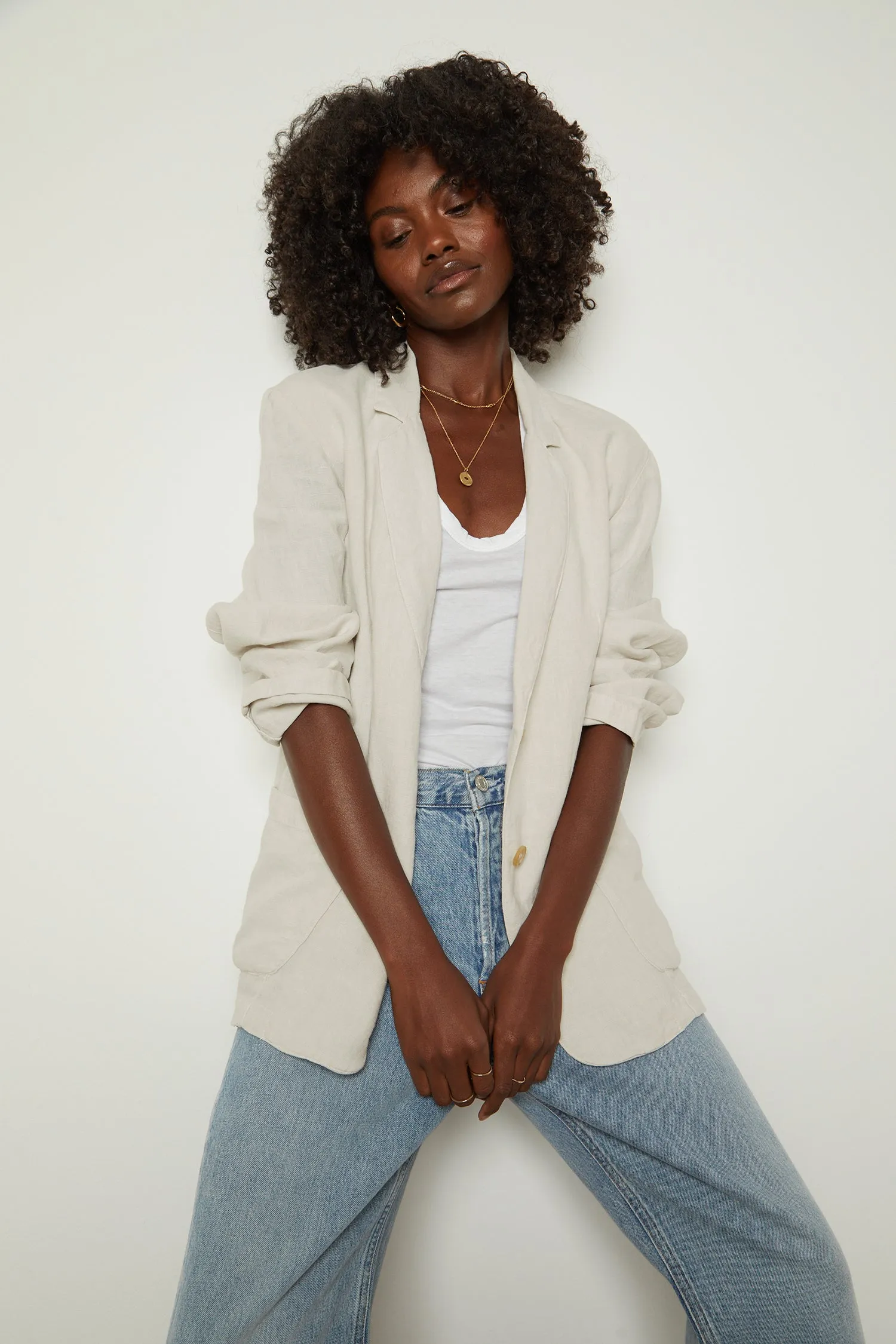 CASSIE HEAVY LINEN BLAZER IN SAND