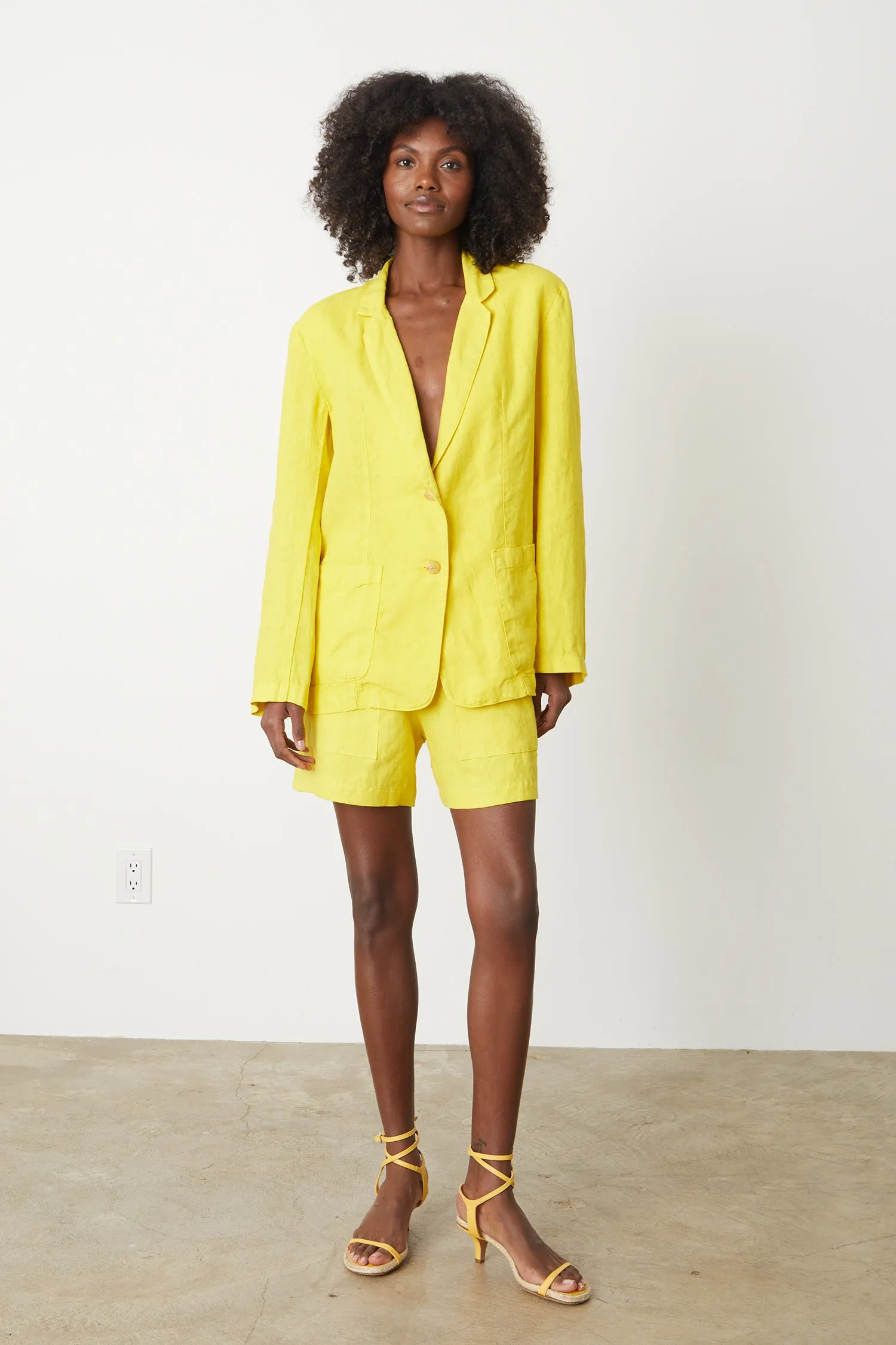 CASSIE HEAVY LINEN BLAZER IN SUN