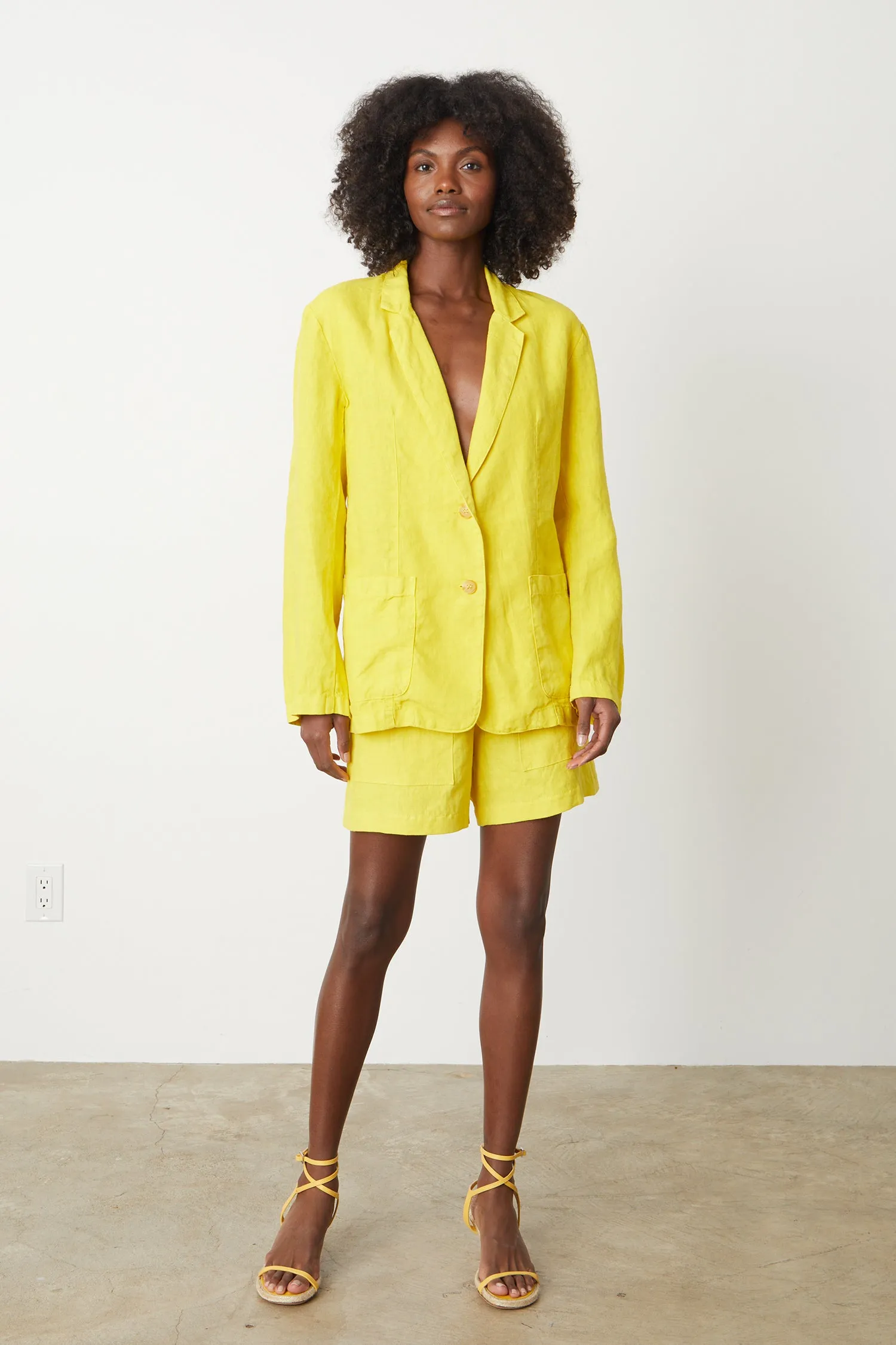 CASSIE HEAVY LINEN BLAZER IN SUN