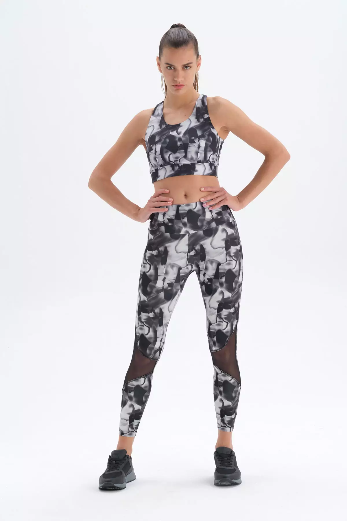 DAGİ Black Leggings, Slim Fit, Activewear for Women