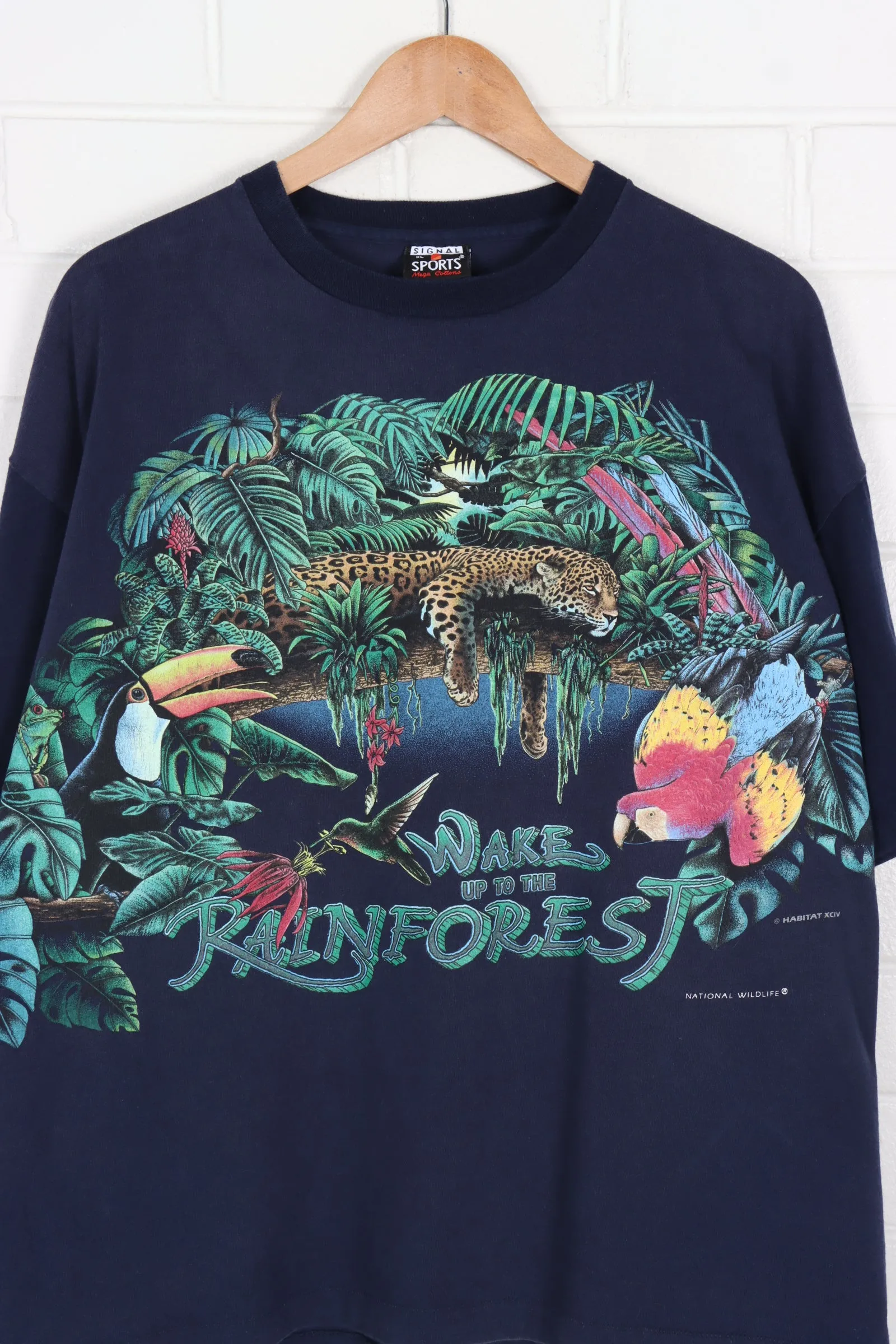 HABITAT 'Wake Up To The Rainforest' Leopard Toucan Animal Tee (XL)