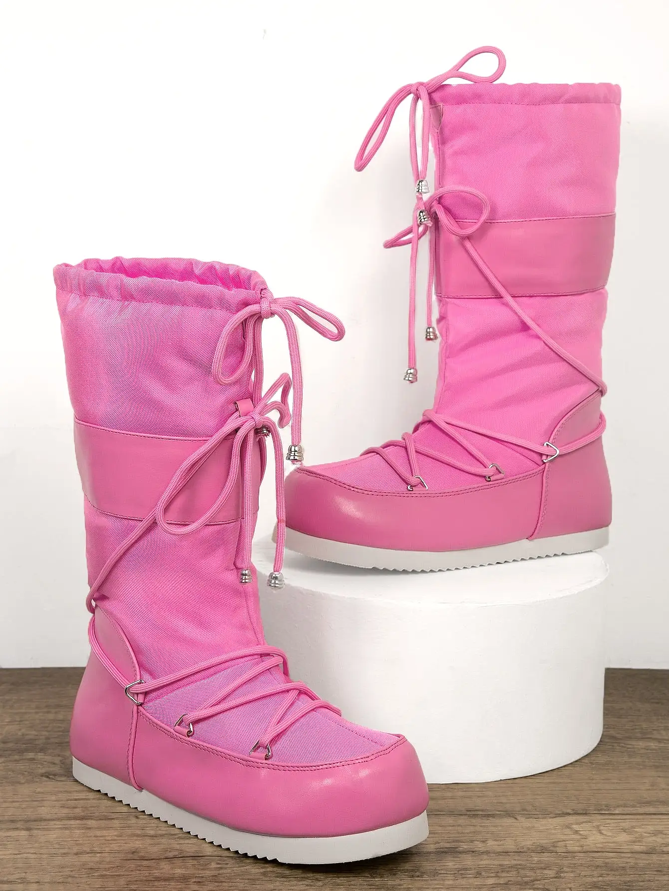 Lace Up Puffy Snow Boots