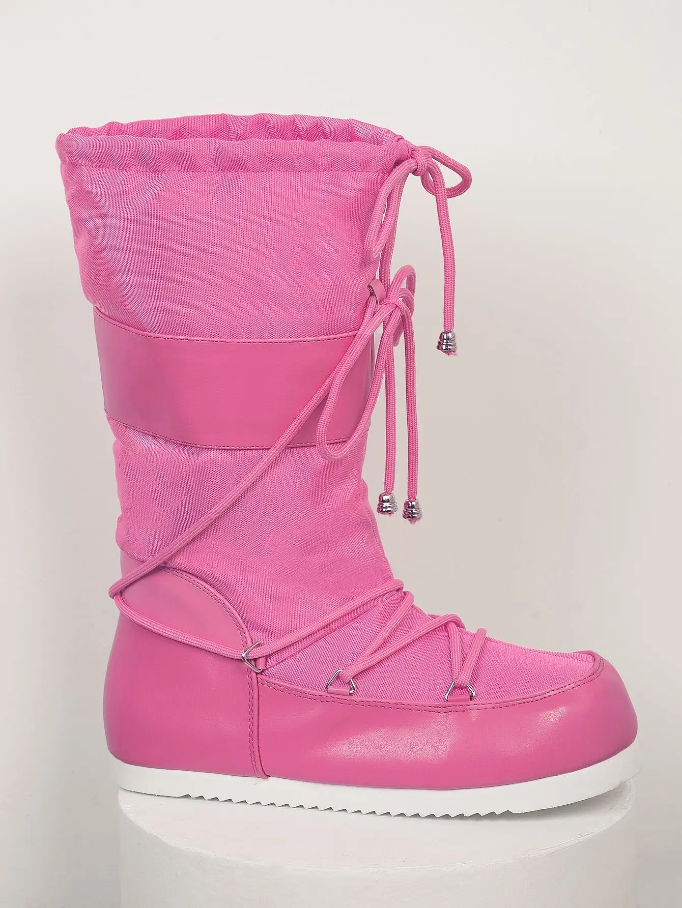 Lace Up Puffy Snow Boots