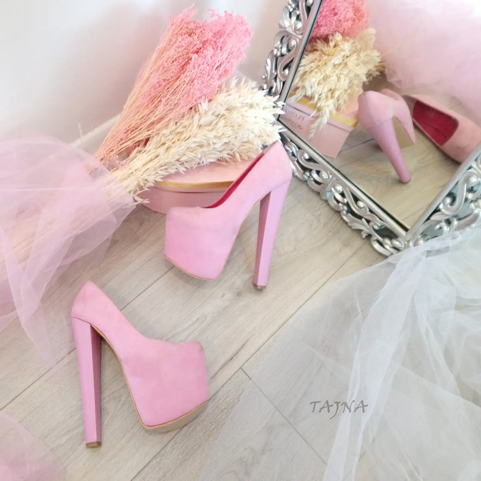 Light Pink Faux Suede 19 cm High Heel Platform Shoes