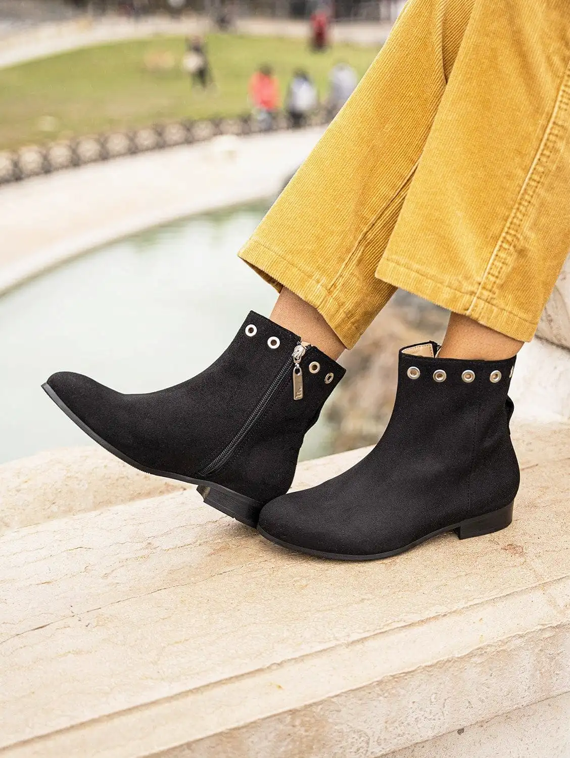 Nansouty Vegan Suede Ankle Boots | Black