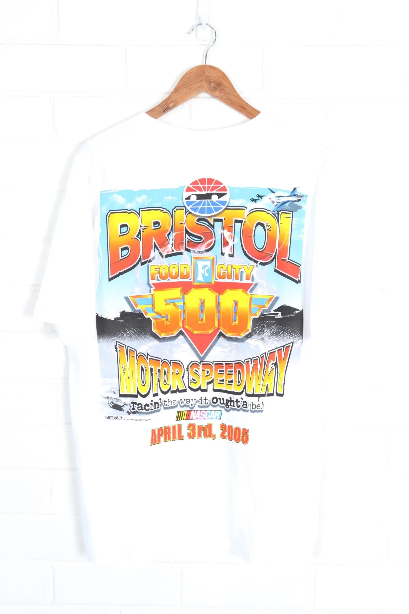 NASCAR Bristol Motor Speedway 500 Racing Colourful Car Tee (L)