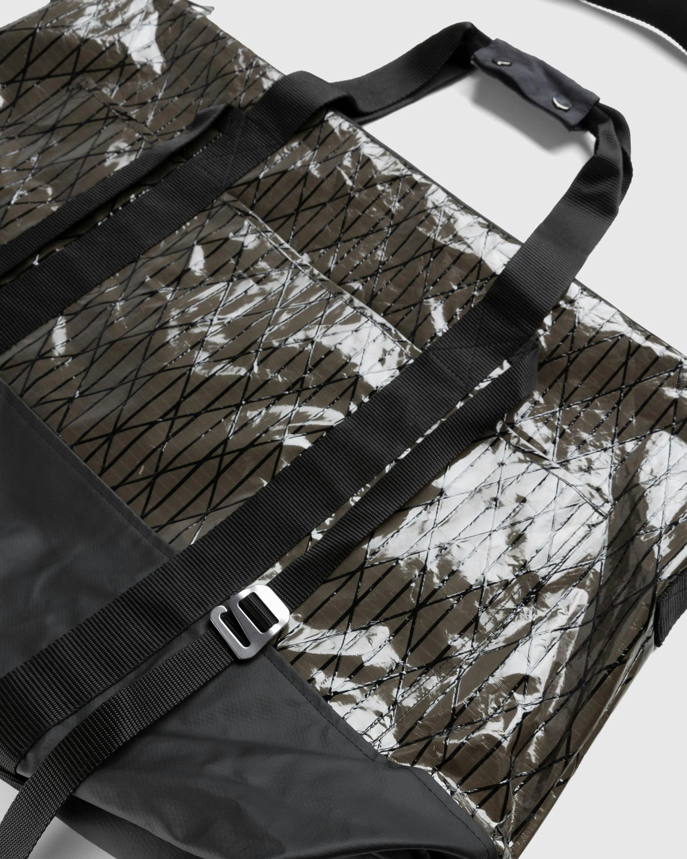 ROA – Nylon Tote Bag Black | Highsnobiety Shop